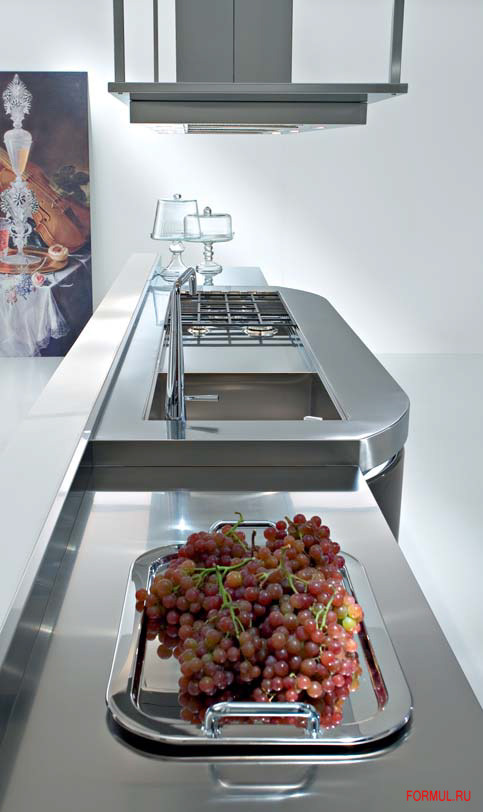 Кухня Pedini Artika (Линейная композиция, блестящий лак)